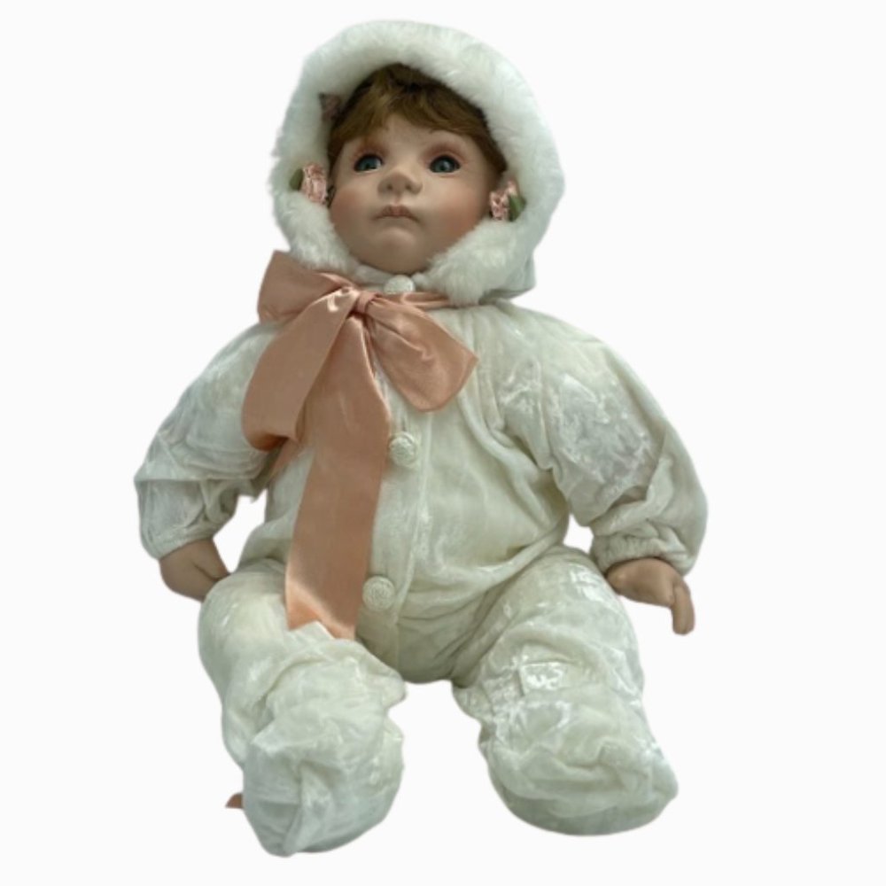 Kay McKee World Gallery Limited Katie Porcelain Collectible Doll Home Display